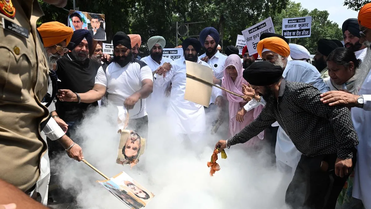 Rahuls Sajjan Remark Spark Sikh Outrage- Political Heat Turns Up Again.